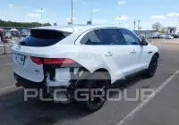 2019 Jaguar F-PACE photo