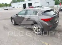 2019 Infinity QX30 photo