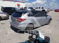2019 Subaru Impreza photo