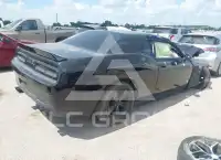 2019 Dodge CHALLENGER фото