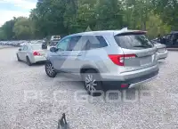 2019 Honda PILOT photo