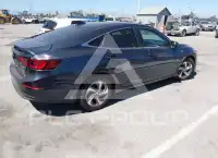 2019 Honda INSIGHT photo