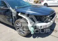2019 Honda INSIGHT photo