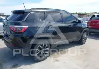 2019 Jeep COMPASS photo
