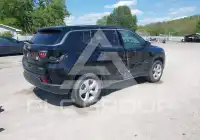 2019 Jeep COMPASS photo