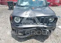 2019 Jeep Renegade photo