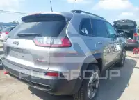 2019 Jeep CHEROKEE photo