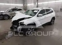 2019 Jeep CHEROKEE photo