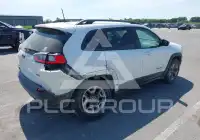 2019 Jeep CHEROKEE photo