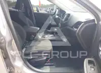 2019 Jeep CHEROKEE photo