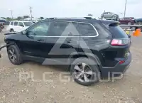 2019 Jeep CHEROKEE photo