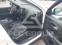 2019 Jeep CHEROKEE photo