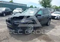 2019 Jeep CHEROKEE фото