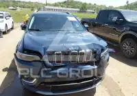 2019 Jeep CHEROKEE photo