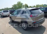 2019 Jeep CHEROKEE photo
