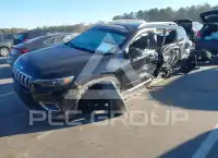 2019 Jeep CHEROKEE photo