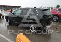 2019 Jeep CHEROKEE photo