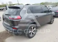 2019 Jeep CHEROKEE photo