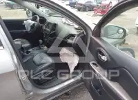 2019 Jeep CHEROKEE фото