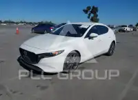 2019 Mazda 3 photo