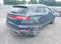 2019 Lincoln MKC photo