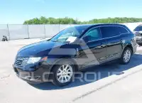 2019 Lincoln MKT фото