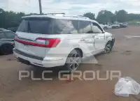 2019 Lincoln NAVIGATOR photo