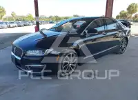 2019 Lincoln MKZ photo