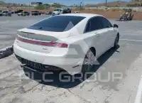 2019 Lincoln MKZ photo
