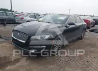 2019 Lincoln MKZ photo