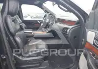 2019 Lincoln NAVIGATOR photo