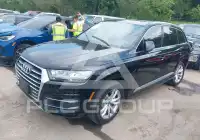 2019 Audi Q7 фото