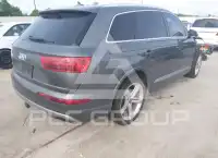 2019 Audi Q7 фото