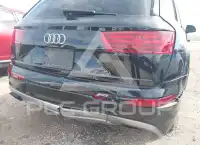 2019 Audi Q7 фото