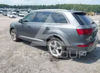 2019 Audi Q7 photo
