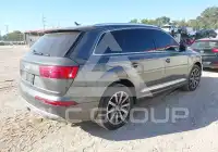 2019 Audi Q7 фото