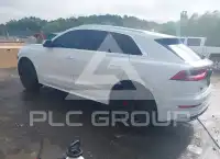 2019 Audi Q8 фото