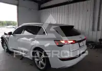 2019 Audi E-TRON photo