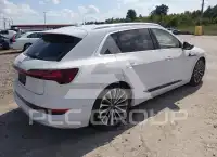 2019 Audi E-TRON фото