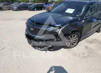 2019 Cadillac XT4 photo