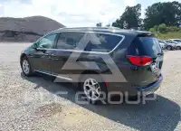 2019 Chrysler PACIFICA фото