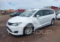 2019 Chrysler PACIFICA photo