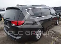 2019 Chrysler PACIFICA photo