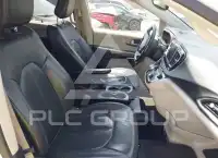 2019 Chrysler PACIFICA photo