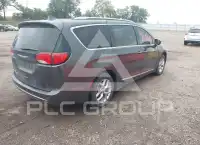 2019 Chrysler PACIFICA photo
