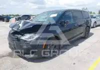 2019 Chrysler PACIFICA фото