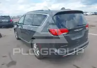 2019 Chrysler PACIFICA photo