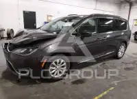 2019 Chrysler PACIFICA фото