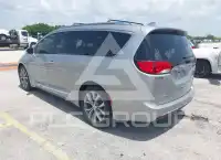 2019 Chrysler PACIFICA фото