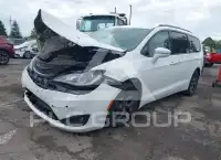 2019 Chrysler PACIFICA photo